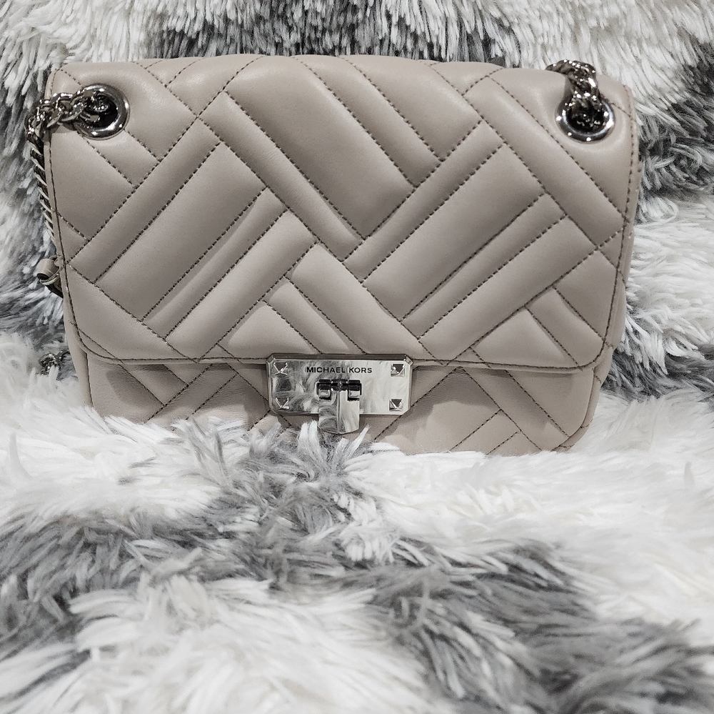 Michael Kors leather chain -link crossbody bag